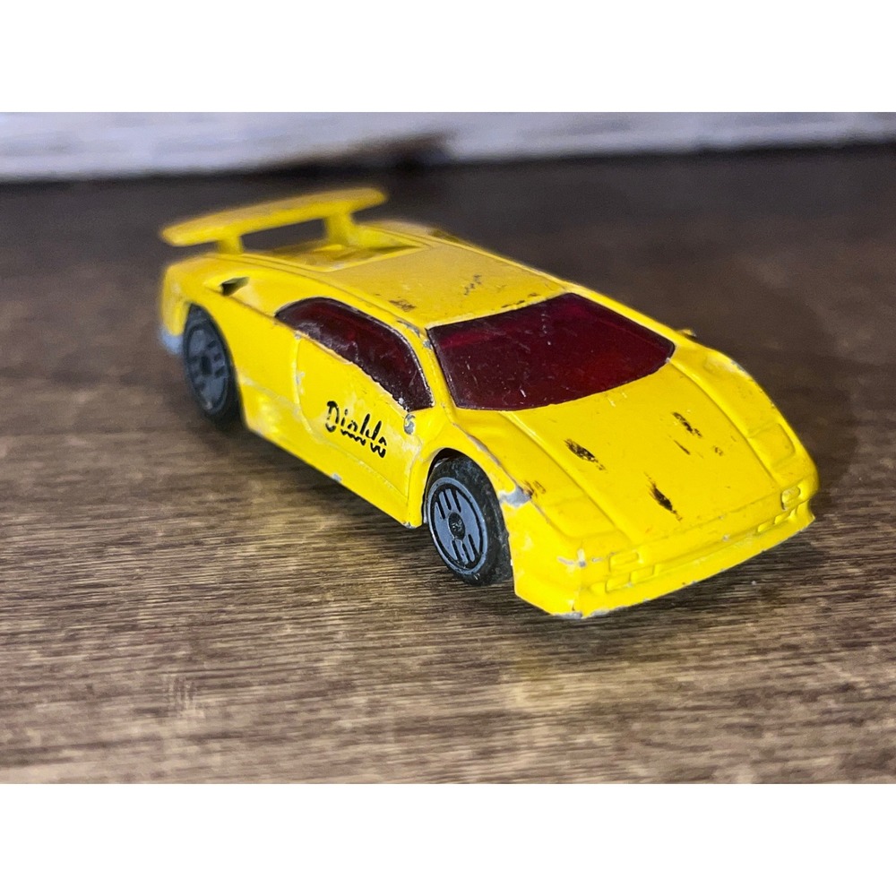 Hot Wheels 1991 Lamborghini Diablo Yellow Loose Die Cast Sports Cars 90s EUC